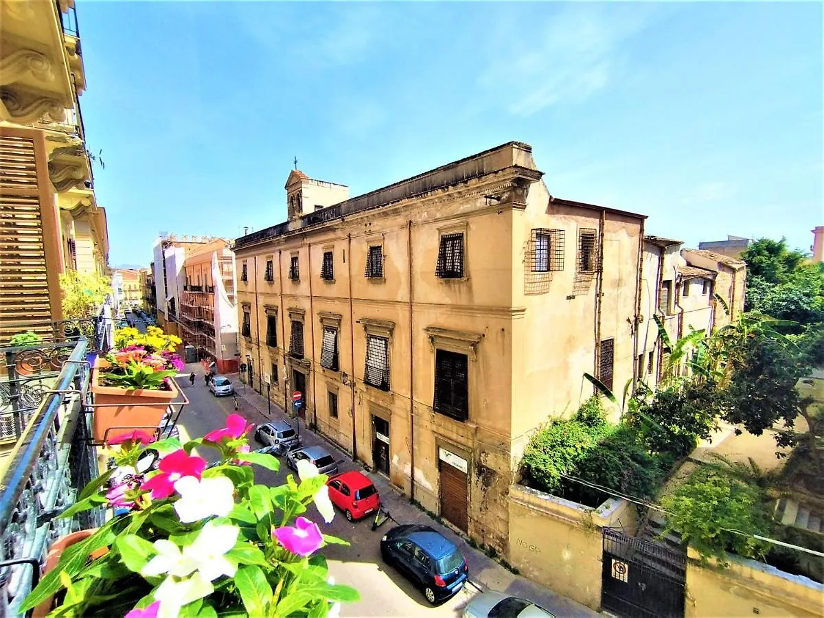 Ausa Suites Palermo Bed & Breakfast
