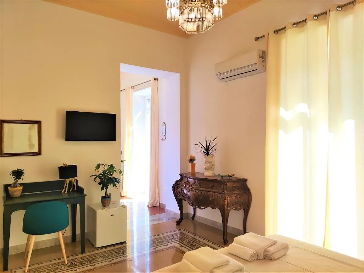 Bed & Breakfast Ausa Suites Palermo Italy
