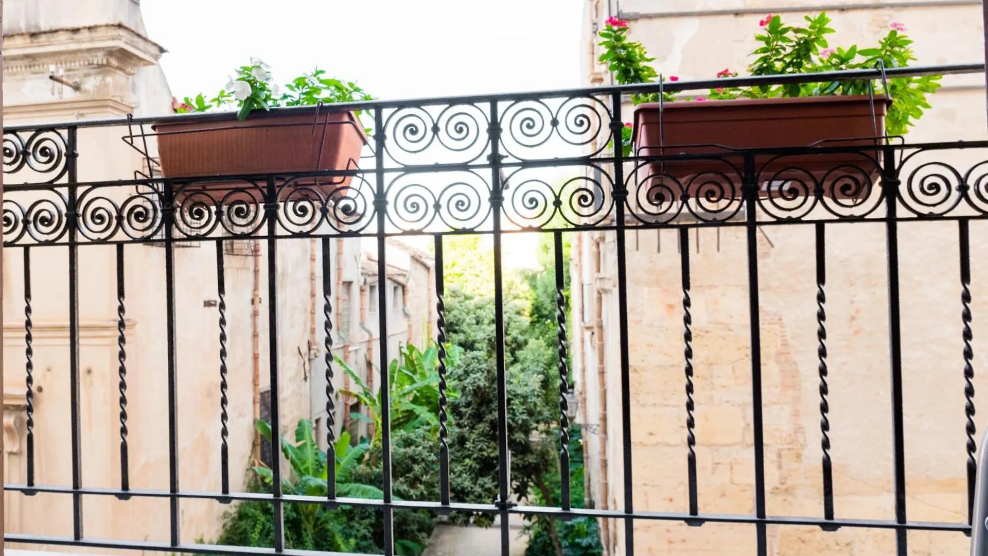Bed & Breakfast Ausa Suites Palermo